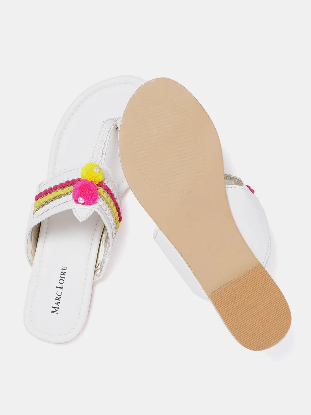 Embroidered Kohlapuri Flats