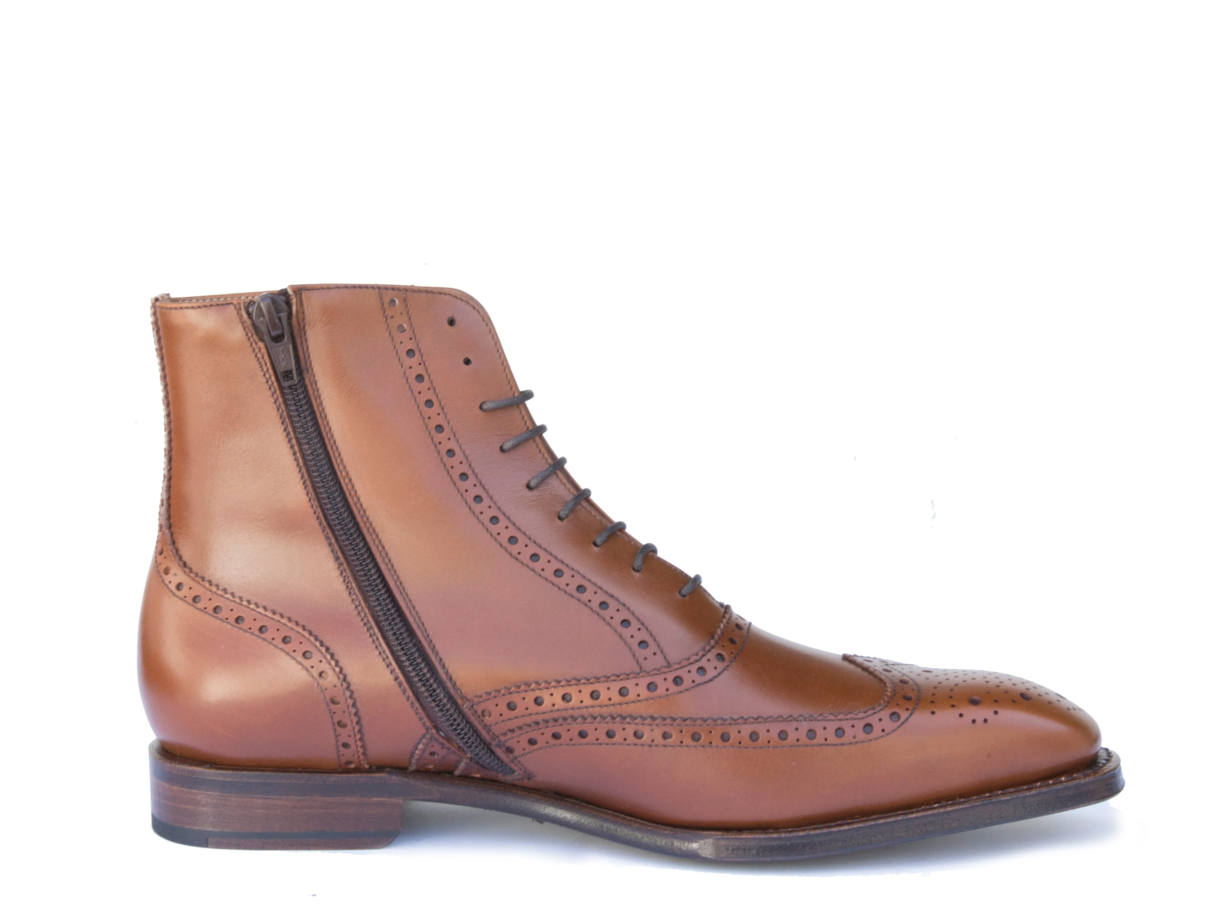 Tan lace up Brogue