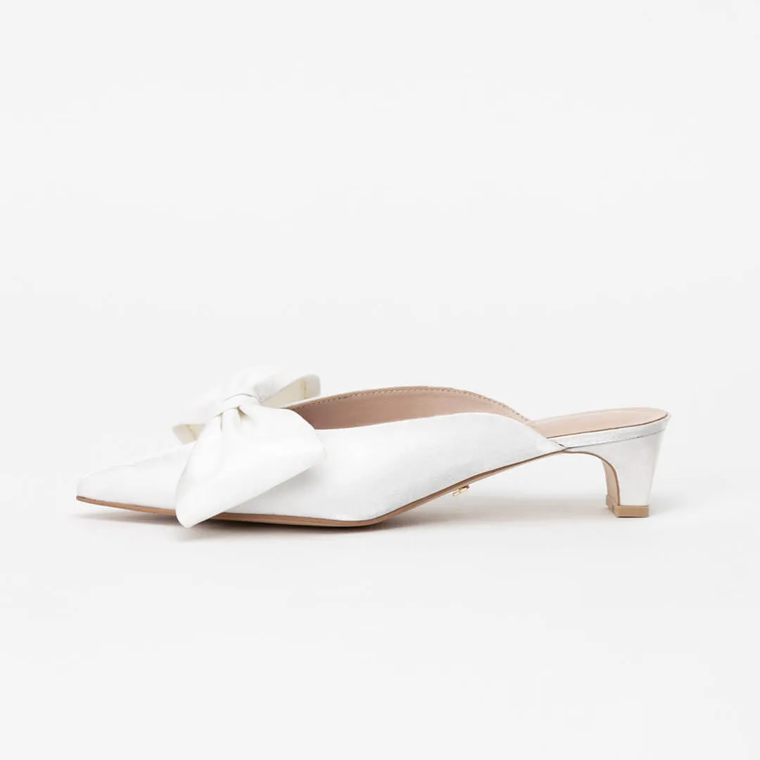 *UK size 2 - ASSIE - white, 4cm heels