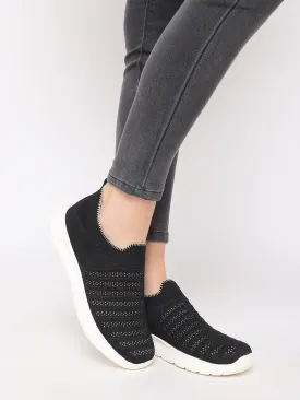 Women Lightweight Comfort Slip-On Sneakers